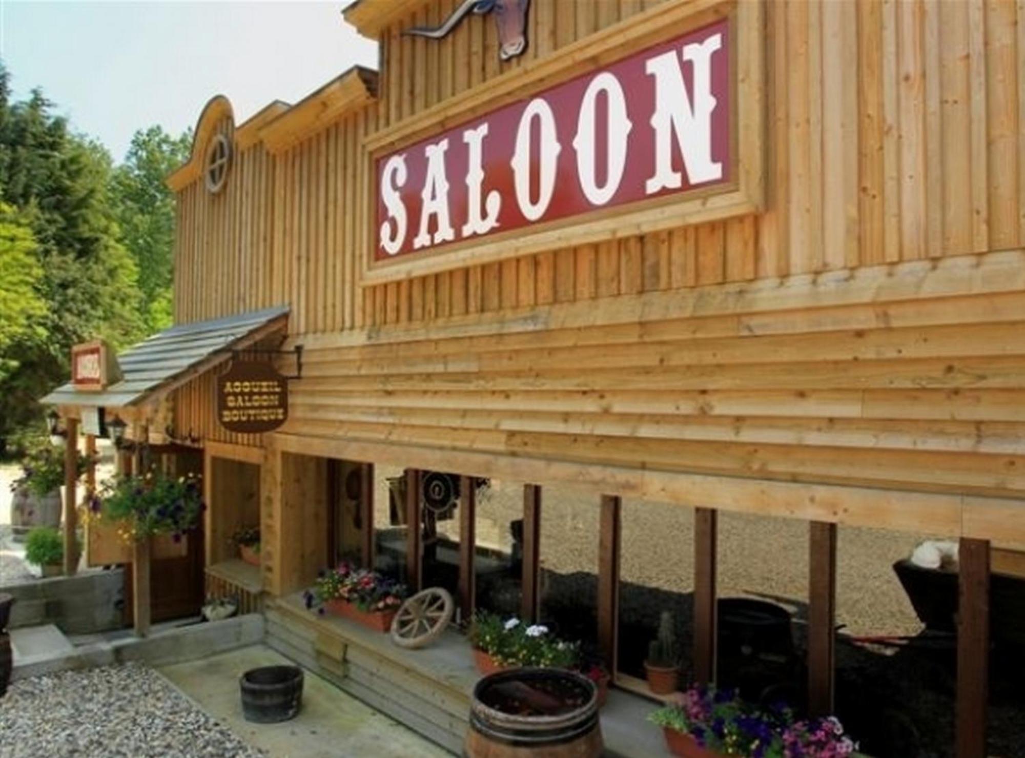 Etangs du Moulin Hotel Suzy Bagian luar foto
