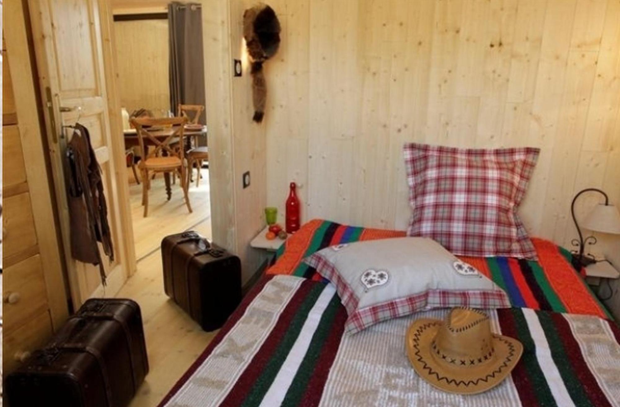 Etangs du Moulin Hotel Suzy Bagian luar foto