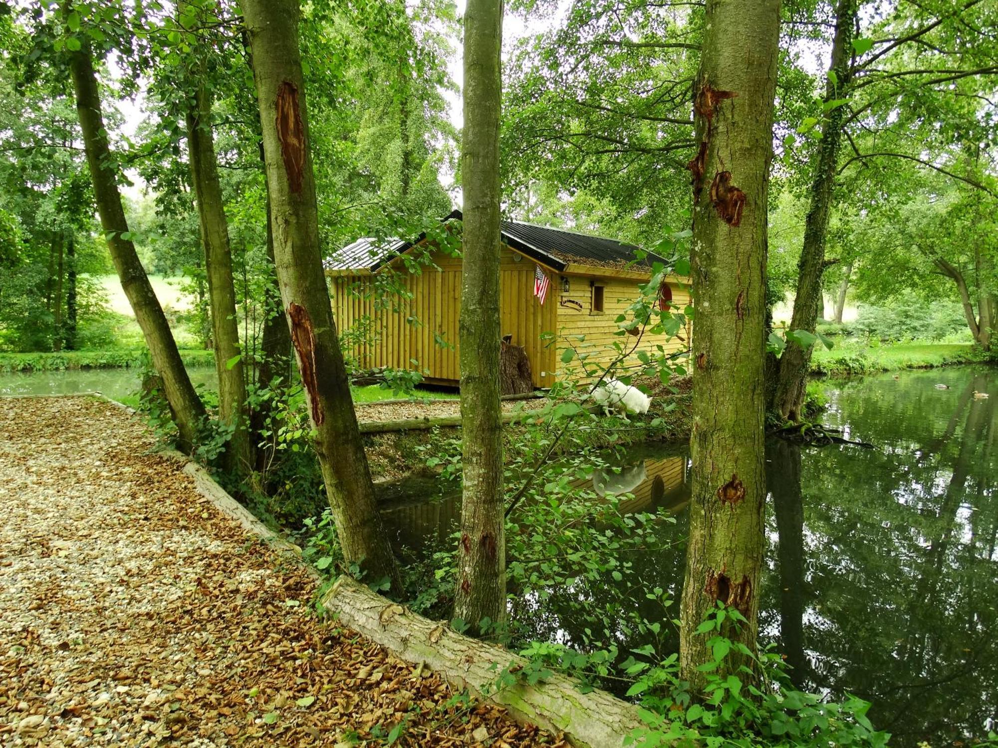 Etangs du Moulin Hotel Suzy Ruang foto