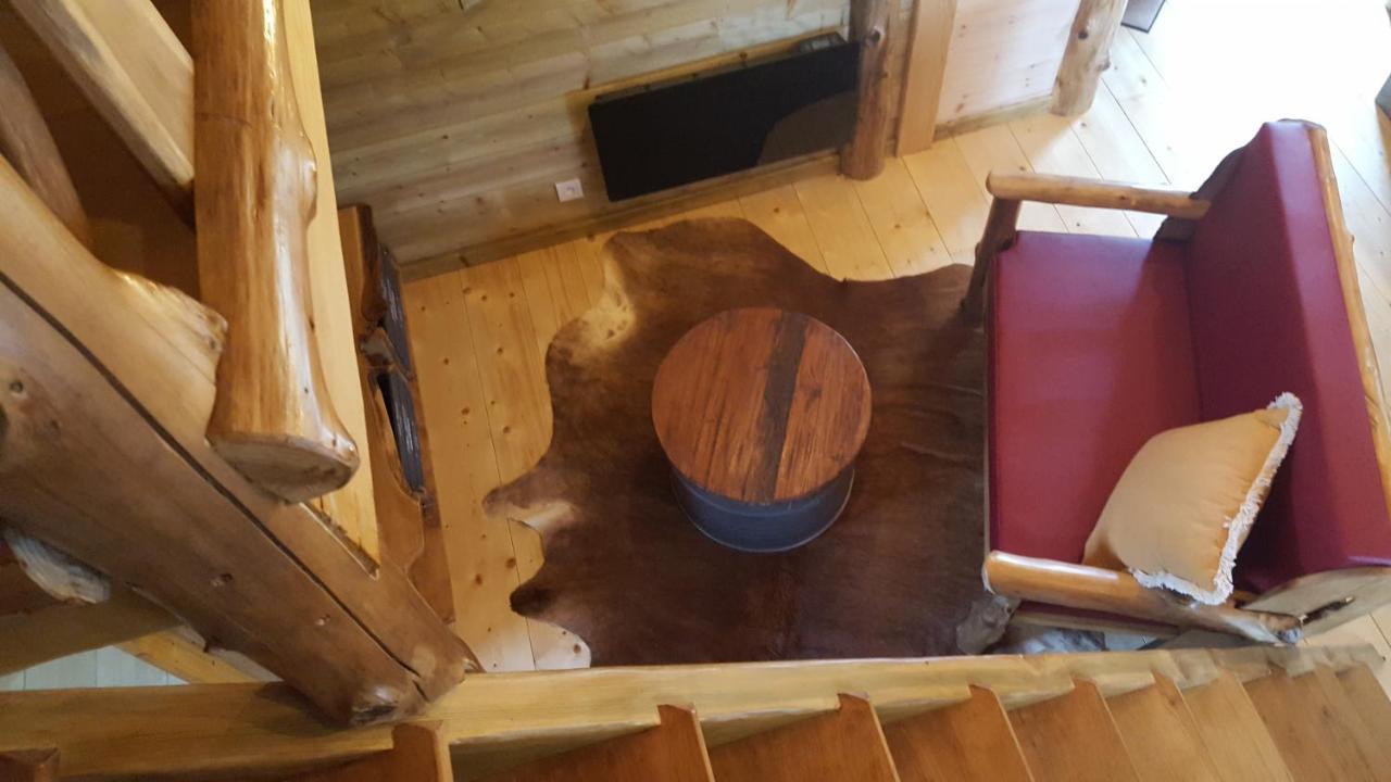 Etangs du Moulin Hotel Suzy Bagian luar foto