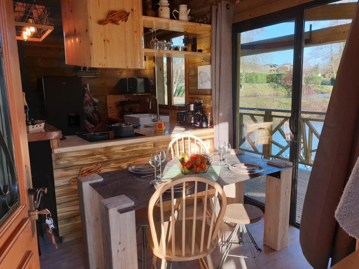 Etangs du Moulin Hotel Suzy Bagian luar foto